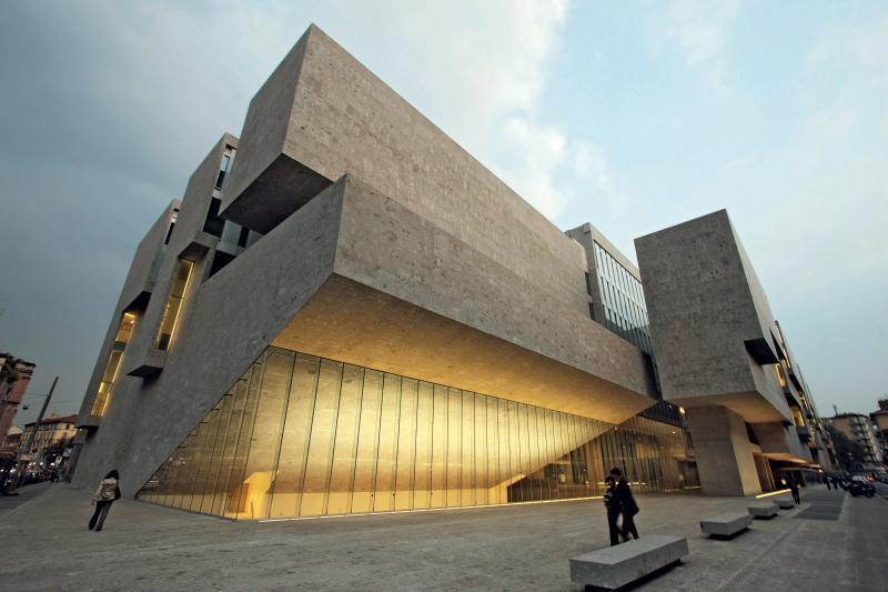 bocconi thesis defense